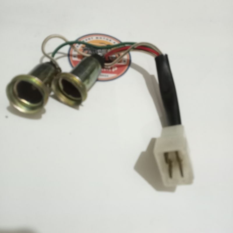 Piting Lampu Soket Lampu Belakang Daihatsu  Mobil Old Lama