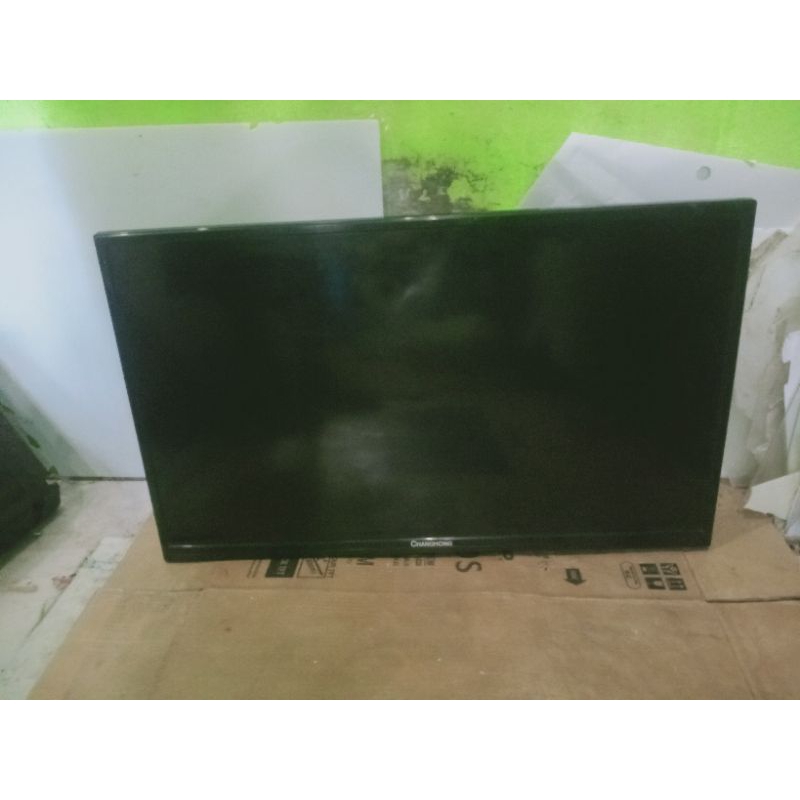 Panel Layar Tv LED 32 inch, Changhong LED32B2700