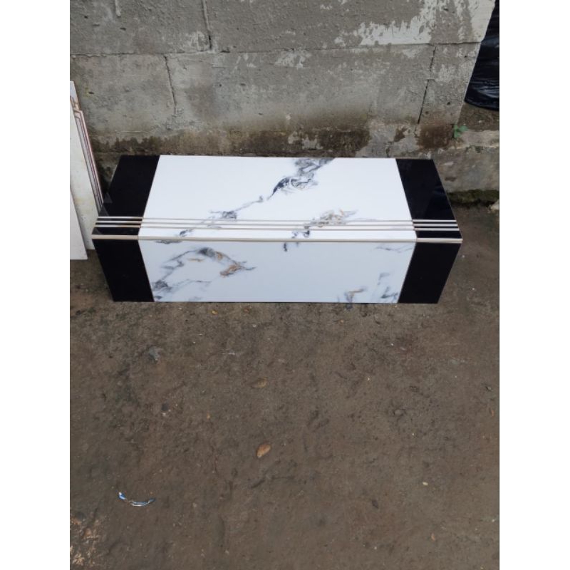 GRANIT TANGGA KOMBINASI 30X80 PRATO BIANCO