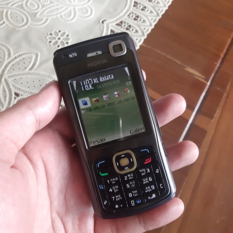 Nokia N70 Music Edition (Sinyal Telkomsel, XL, dan Indosat Aman)