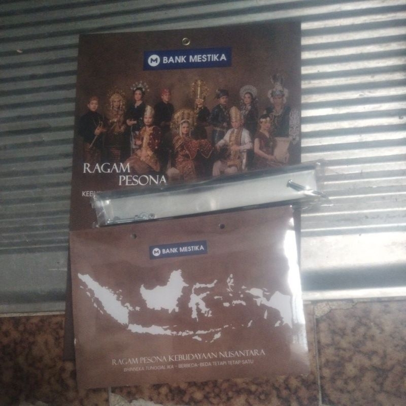 

kalender harian mustika satu set baru 2025