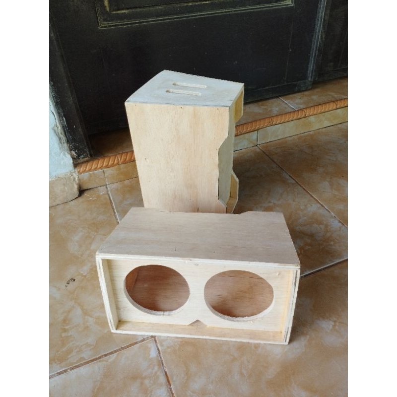 Box speaker LINE ARRAY 4 INCH DOUBLE ,box line aray 4 in dobel