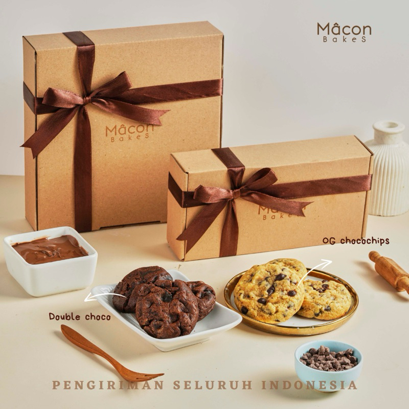 

Premium Gift Box Hampers Premium Soft Baked Cookies Original Chocolate chip dan Double choco