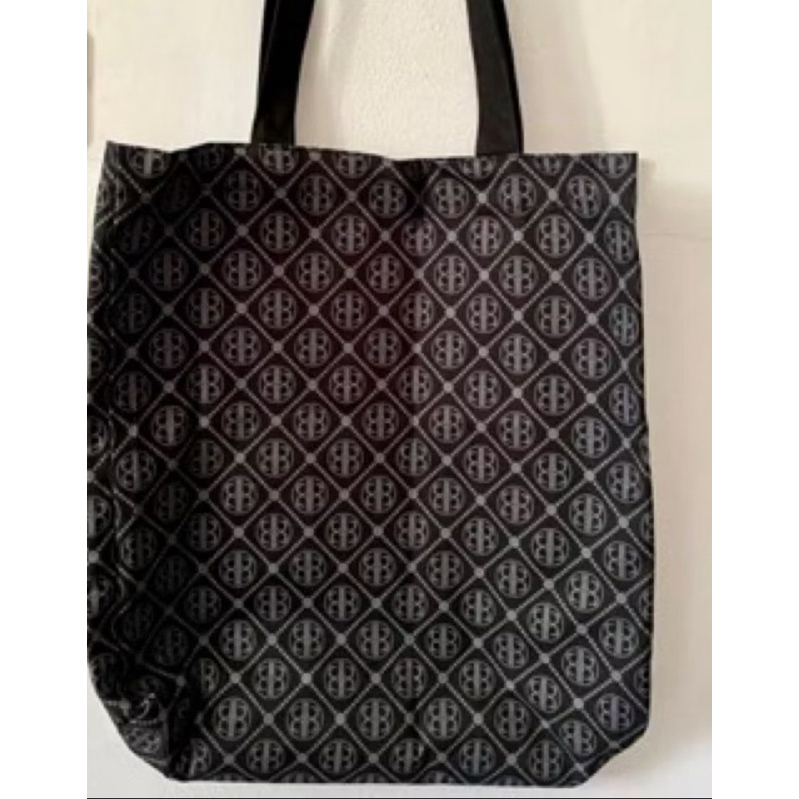 Nada puspita shoping bag