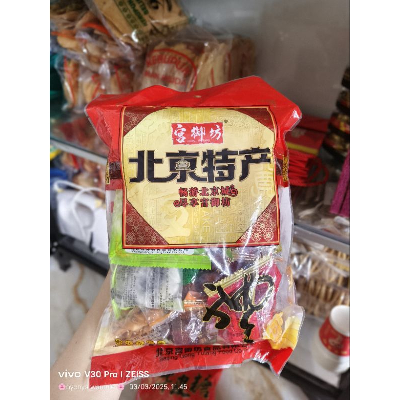 

jajanan import mix berat/bks 500g