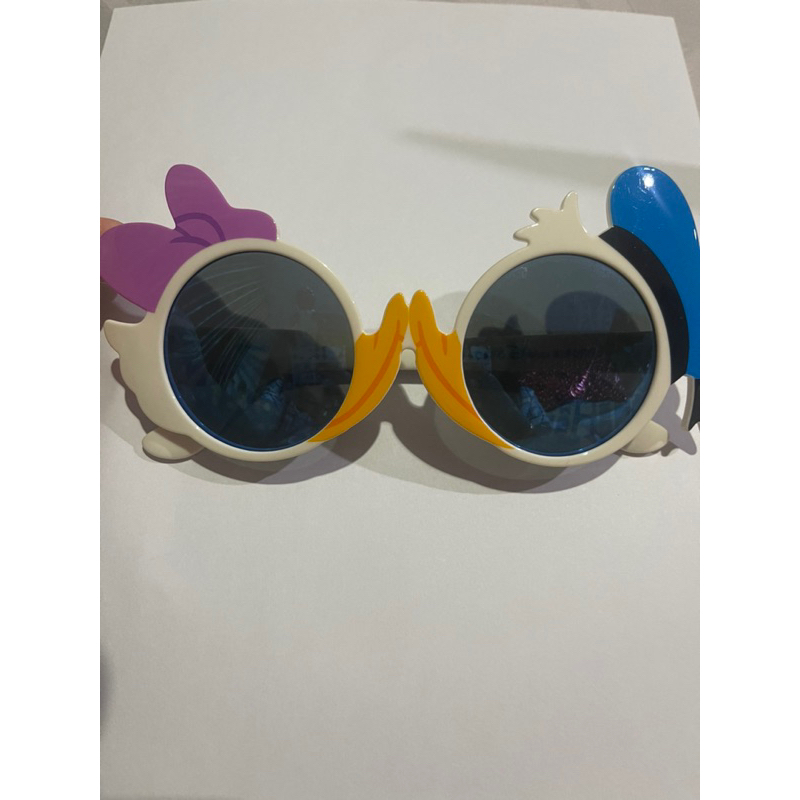 kaca mata donald duck second