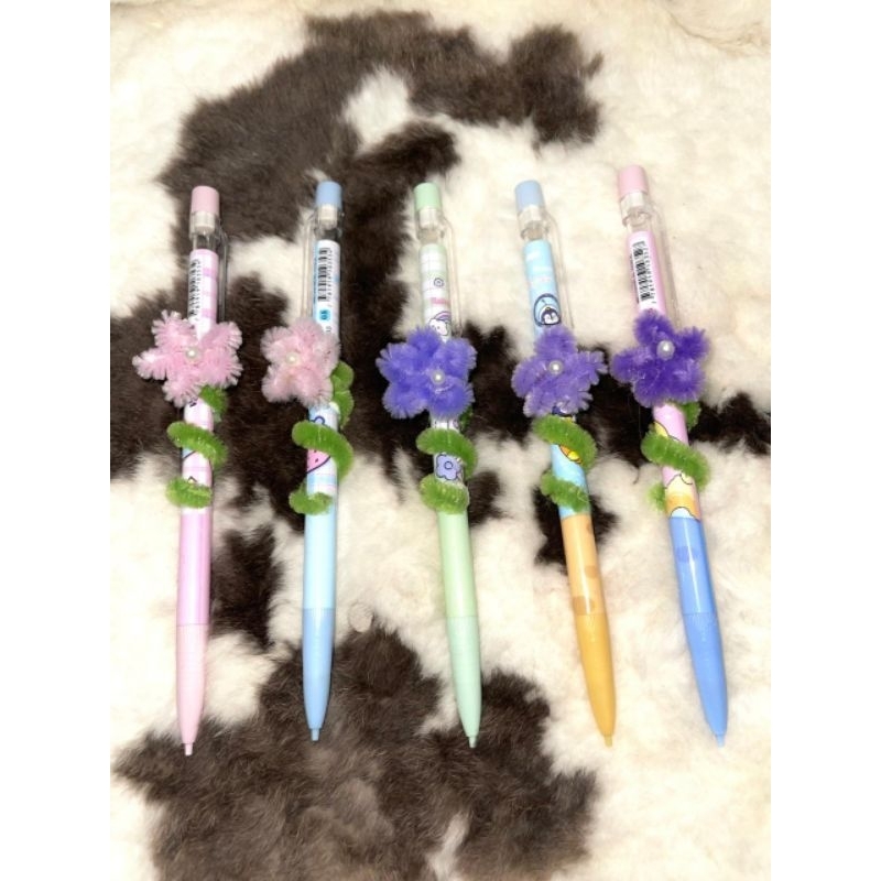 

pensil isi kawat bulu