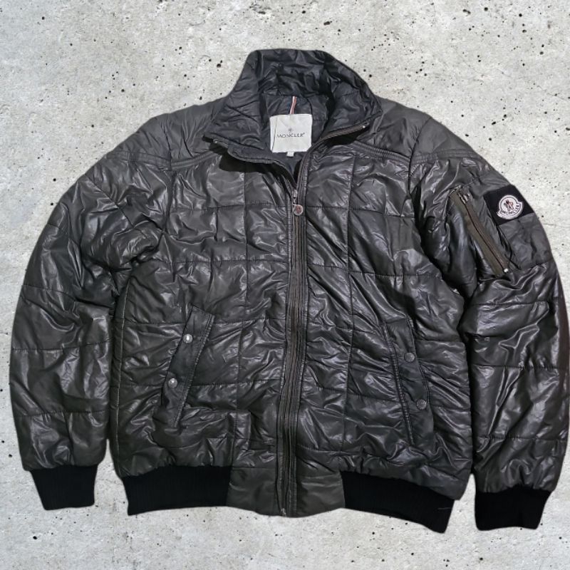 Jaket Bulang Moncler