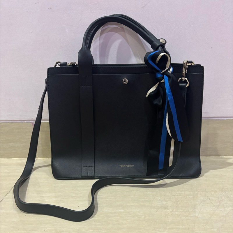 Hush Puppies Women Hand Sling Bag Black - Tas Wanita Hitam Original