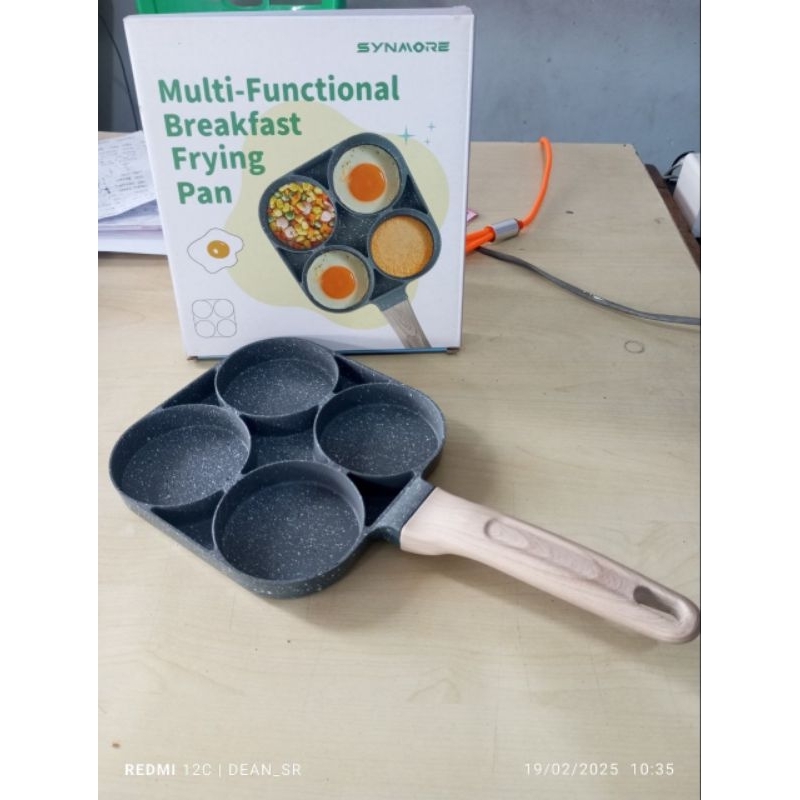 Cetakan telur 4 lubang