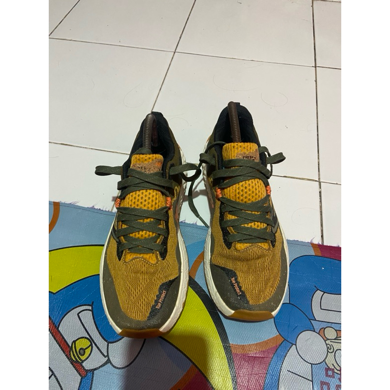 sepatu trail run