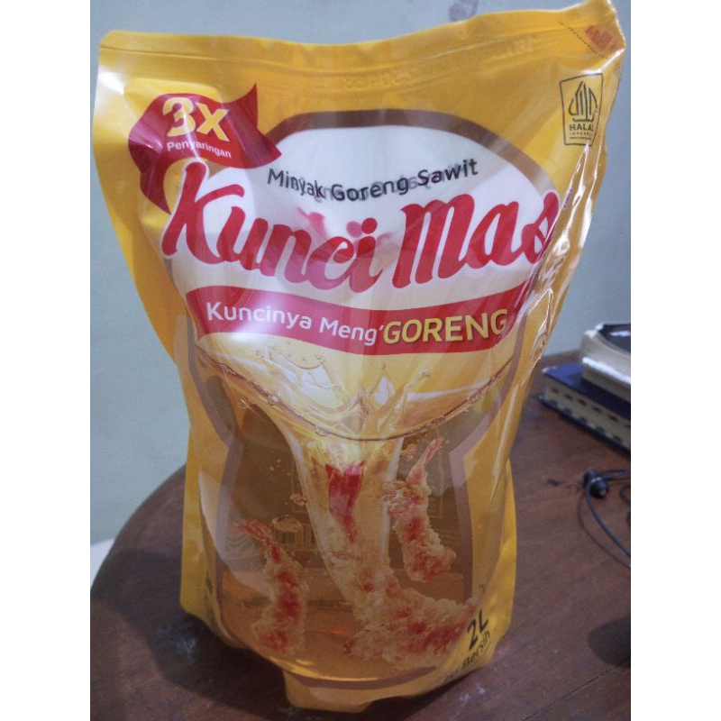 

Minyak Goreng Kunci Mas (2 Liter)