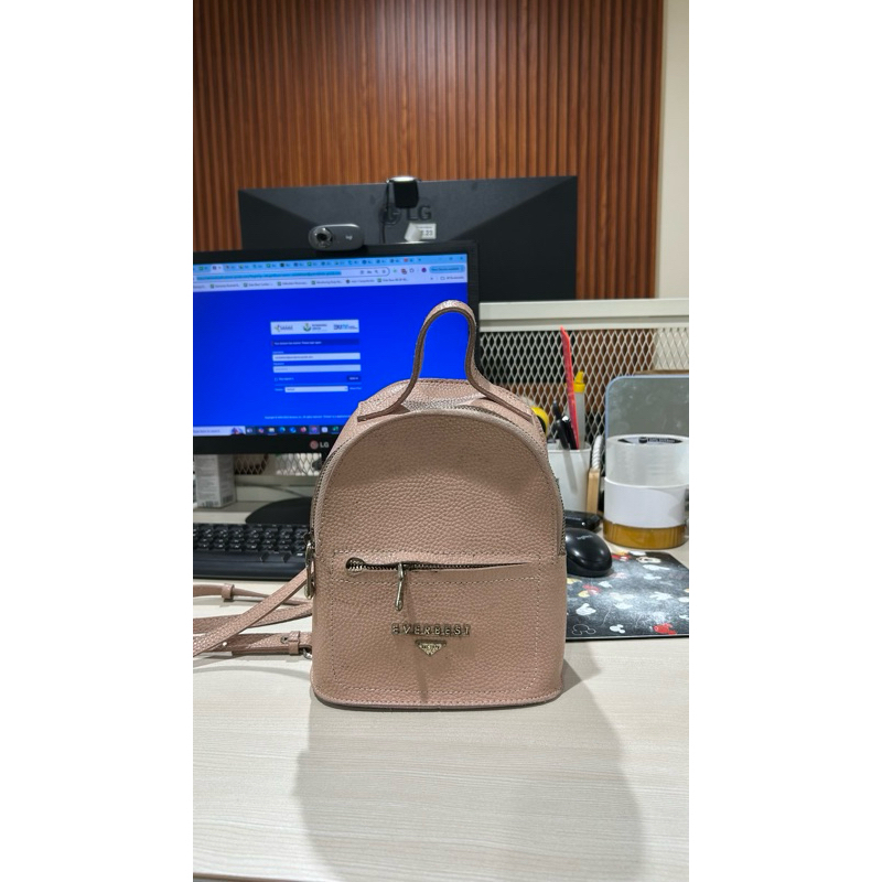 PRELOVED TAS WANITA EVERBEST