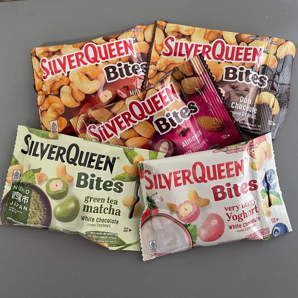 

SILVERQUEEN BITES 30 GR - CASHEW - ALMOND - DARK - VERRY BERRY - GREENTEA ( 1 PC )