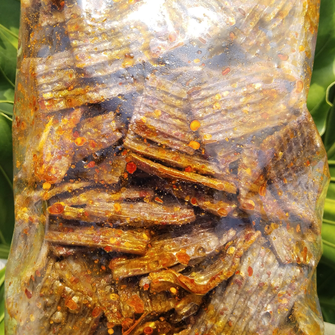 

Kerupuk Jengkol Pedas 500gr Exstra Daun Jeruk Gurih Renyah Mantap