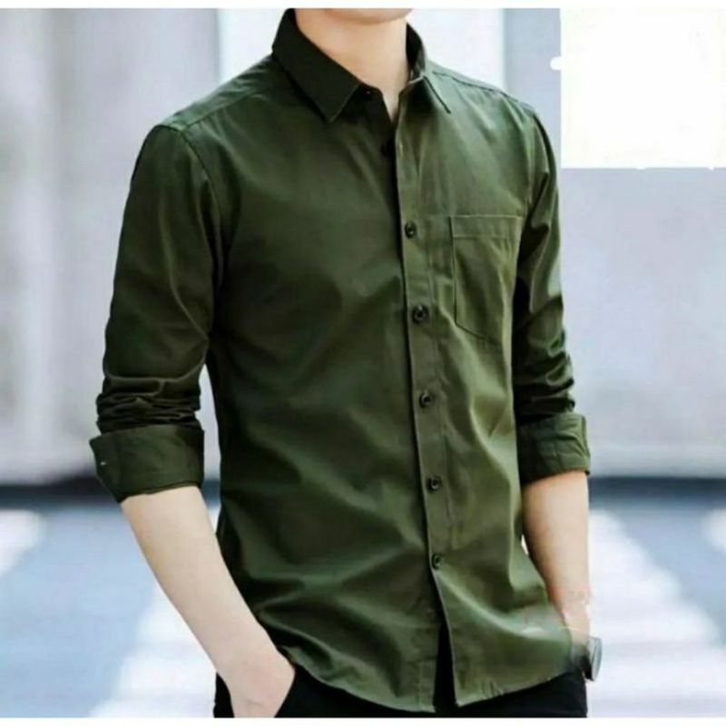Kemeja Distro Polos Pria Slimfit Lengan Panjang Hijau Army