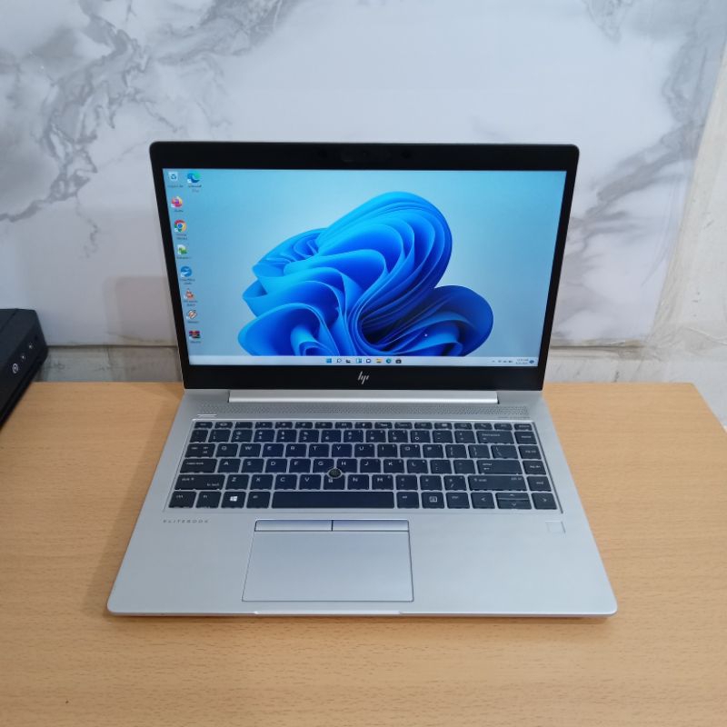 Laptop HP Elitebook 745 G6 RAM 32GB SSD 256GB Processor AMD Ryzen 7 PRO 3700U