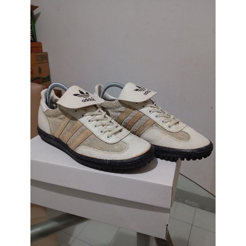 ADIDAS gripper vintage 80s rare