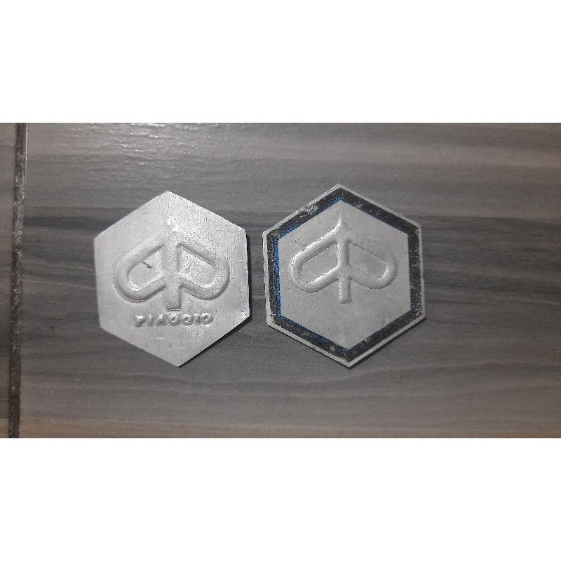 emblem hidung vespa super sprint