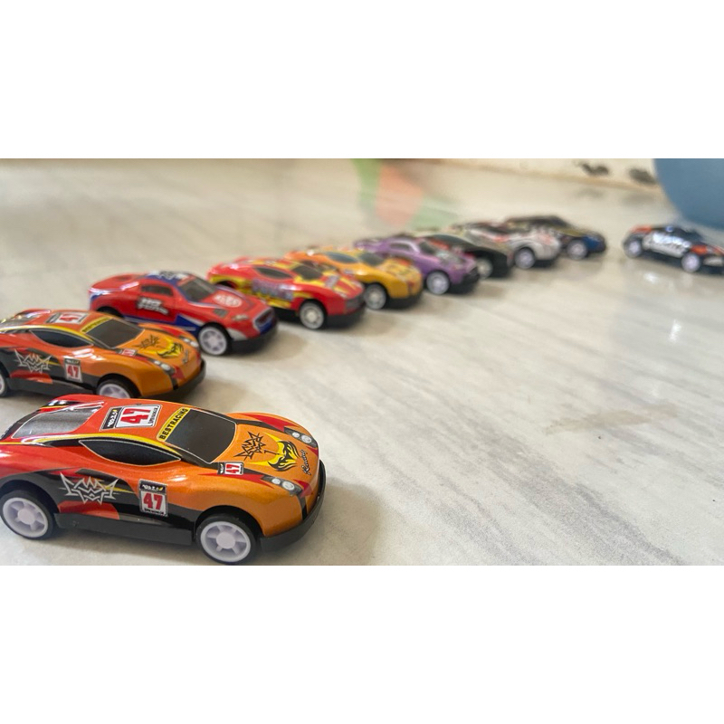 KA mainan mobil pullback besi mobil mobilan kecil