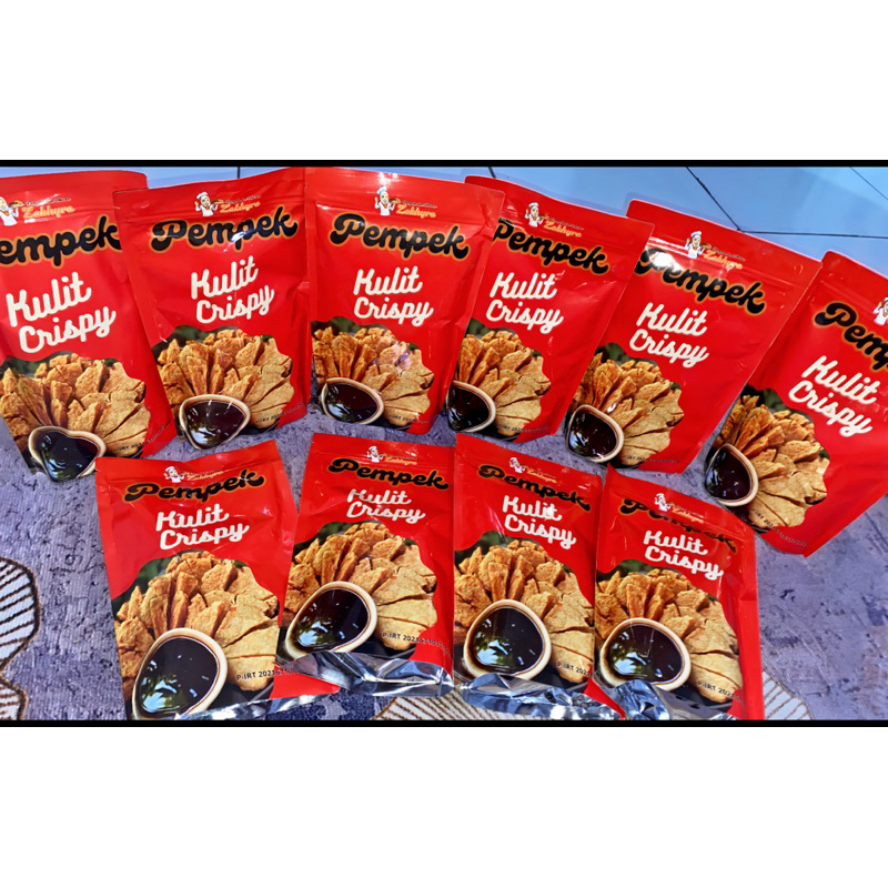

PEMPEK KULIT CRISPY DI LENGKAPI EXTRA CUKA KENTAL PEMPEK KULIT IKAN CRISPY KEMASAN 130 gr