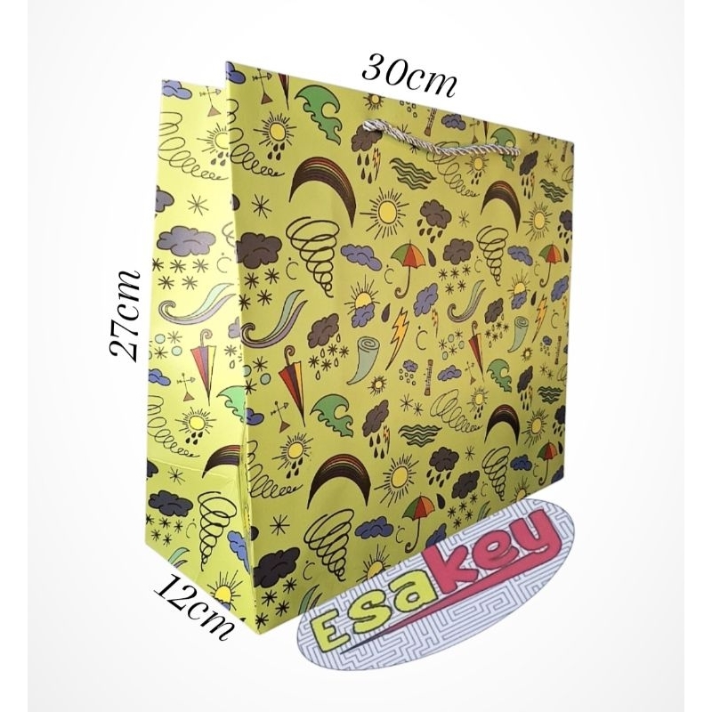 

Paper Bag Gift Premium (30x27x12cm)