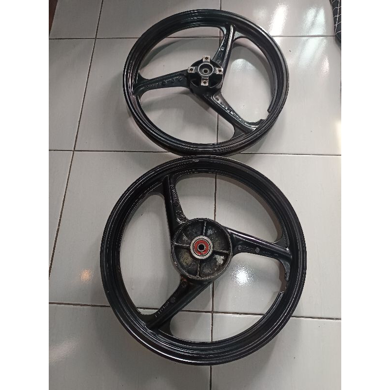 Velg racing enkei Original Yamaha Fizr