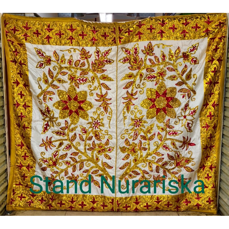 Pelaminan pengantin Bugis makassar 3 pintu Dakron