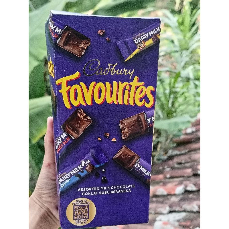 

Cadbury Favourites Boxed Chocolate | 271g Malaysia (READY STOCK)