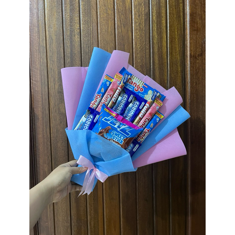 

READY STOCK(B3) Bucket snack/buket snack/bouquet [INCLUDE: Greeting card+packing]