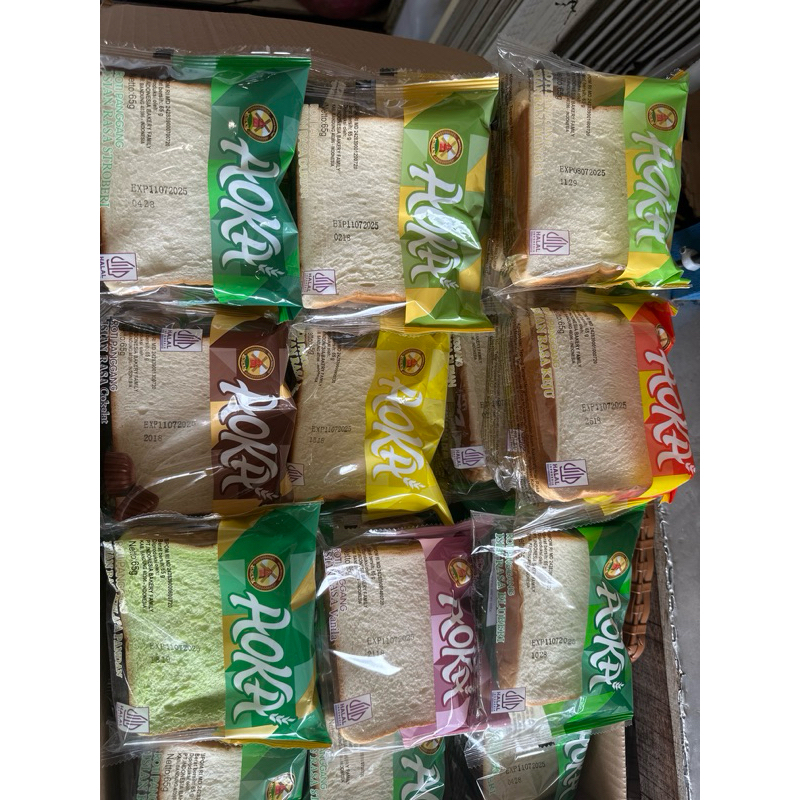 

roti aoka panggang 1 dus isi 60 pcs