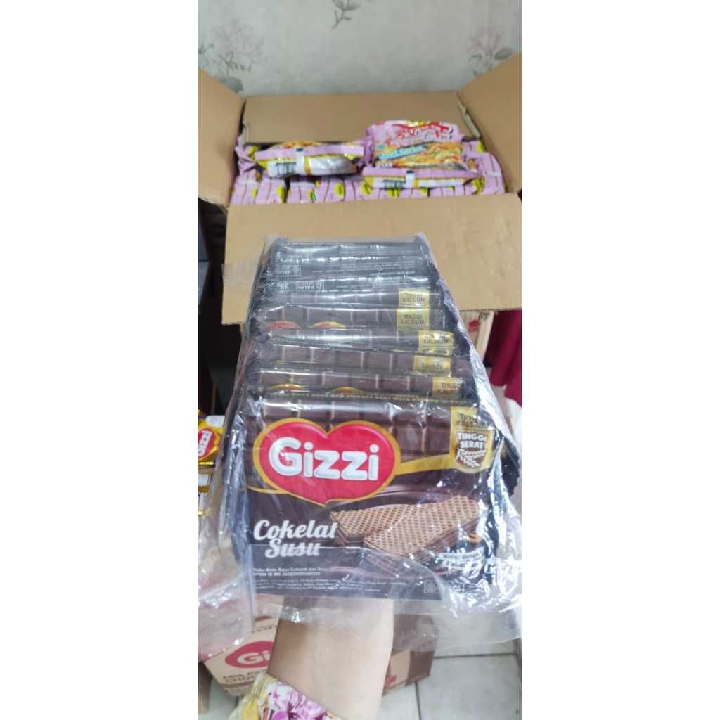

PROMO GIZZI WAFER 38GR 1PACK ISI 10 / GIZZI WAFER COKLAT