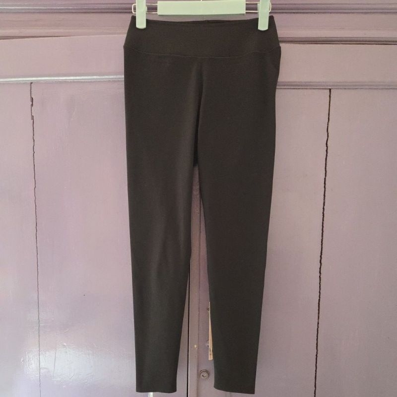 PRELOVED LEGGING UNIQLO