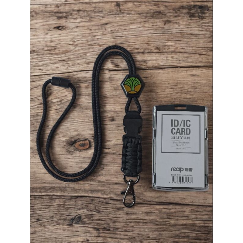 

Tali Lanyard id card Logo KEHUTANAN Terbaru Model Tactical Lengkap dengan Tempat Id nya