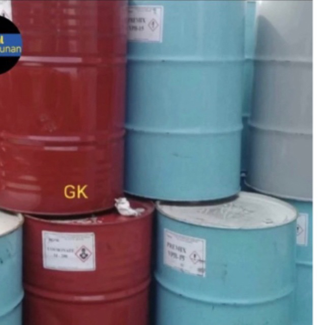 Drum Bersih Besi Bekas Thinner 200 Liter Jerigen Tong Bak Tempat Penampungan