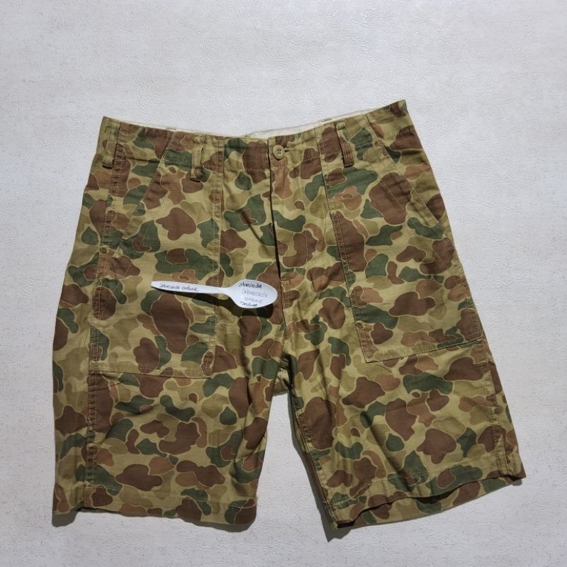 RAGEBLUE camo short pants size 32