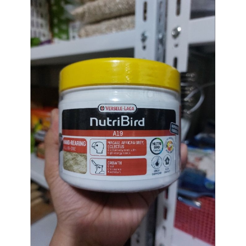 NutriBird NUTRI BIRD A19 250GR PAKAN LOLOHAN