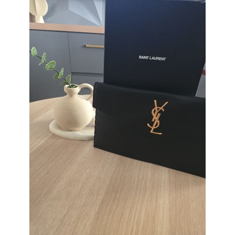 Ysl  pouch medium