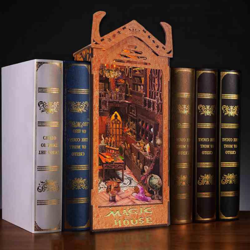 

DIY Penyangga Buku Ancient Libraby Book Magic House / Bookend Decoration M10