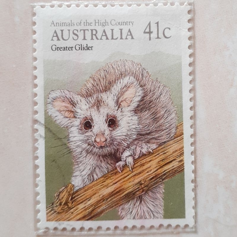 

Perangko Australia Animals of the high country (Southern Greater Glider (Petauroides volans)) Tahun 1990