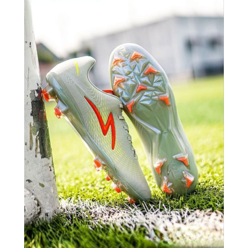 Sepatu Sepak Bola l Specs LS Ultra fg
