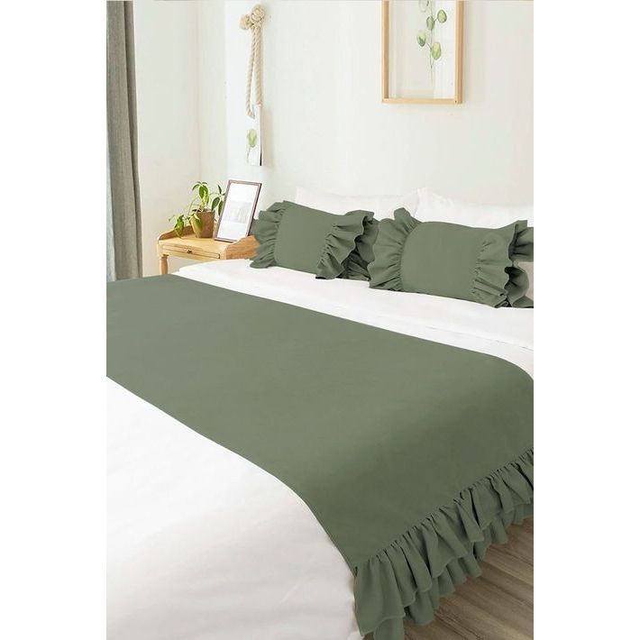 Cusion Cover dan Bed Runner Set Modern dan Simple