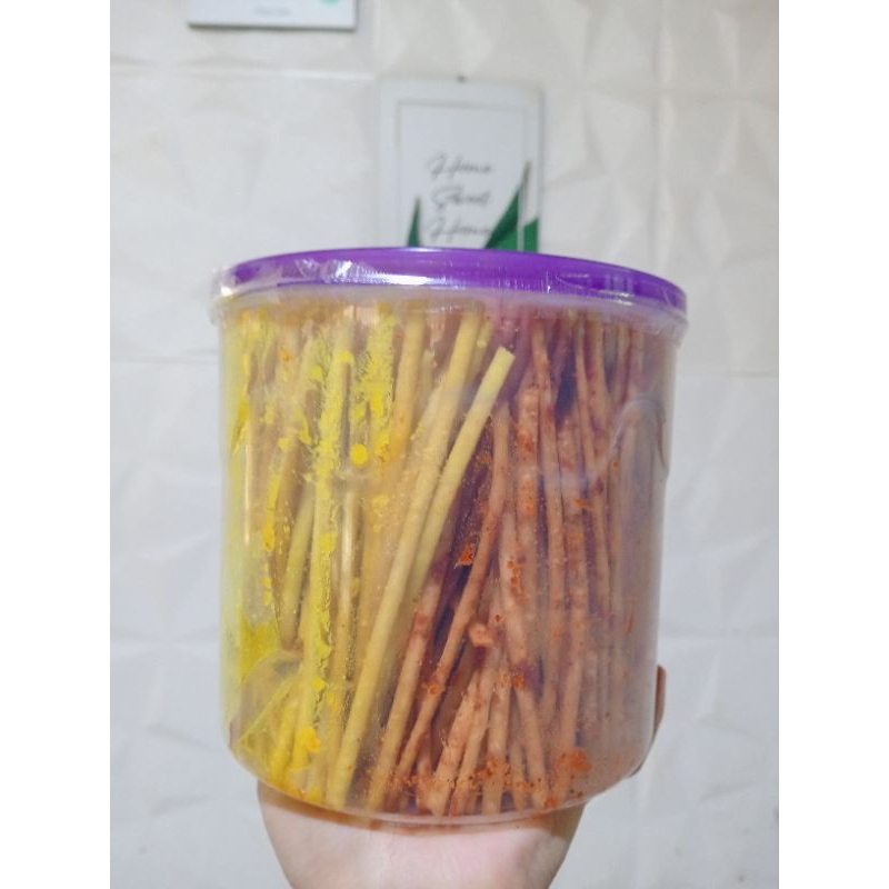 

Cemilan Mie Lidi 570gr