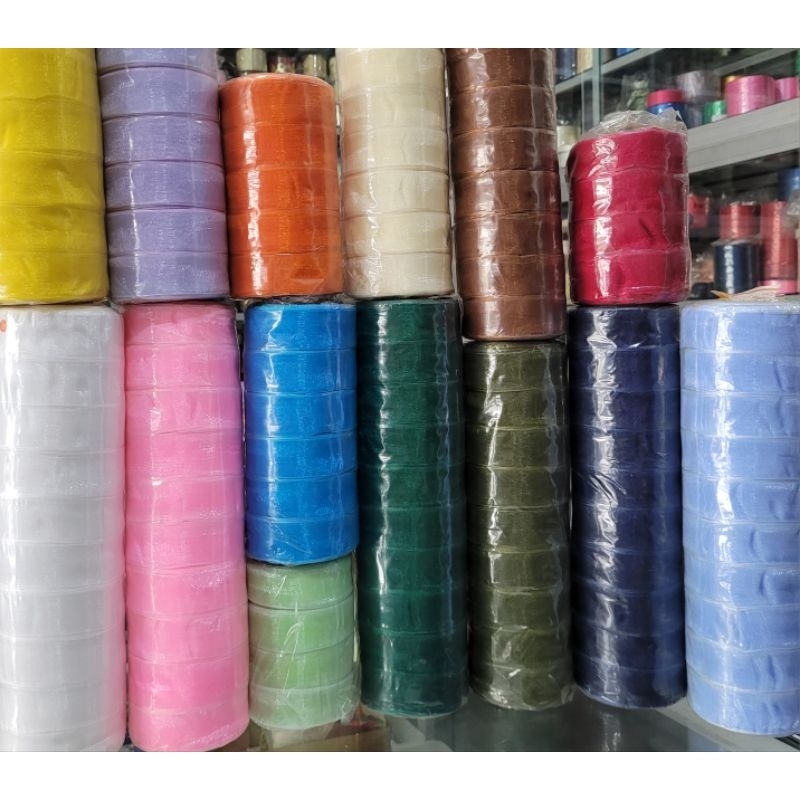 

Pita Organdi Polos Besar 25mm 1 inci 2.5 cm. Pita Organza Warna . 20 yard