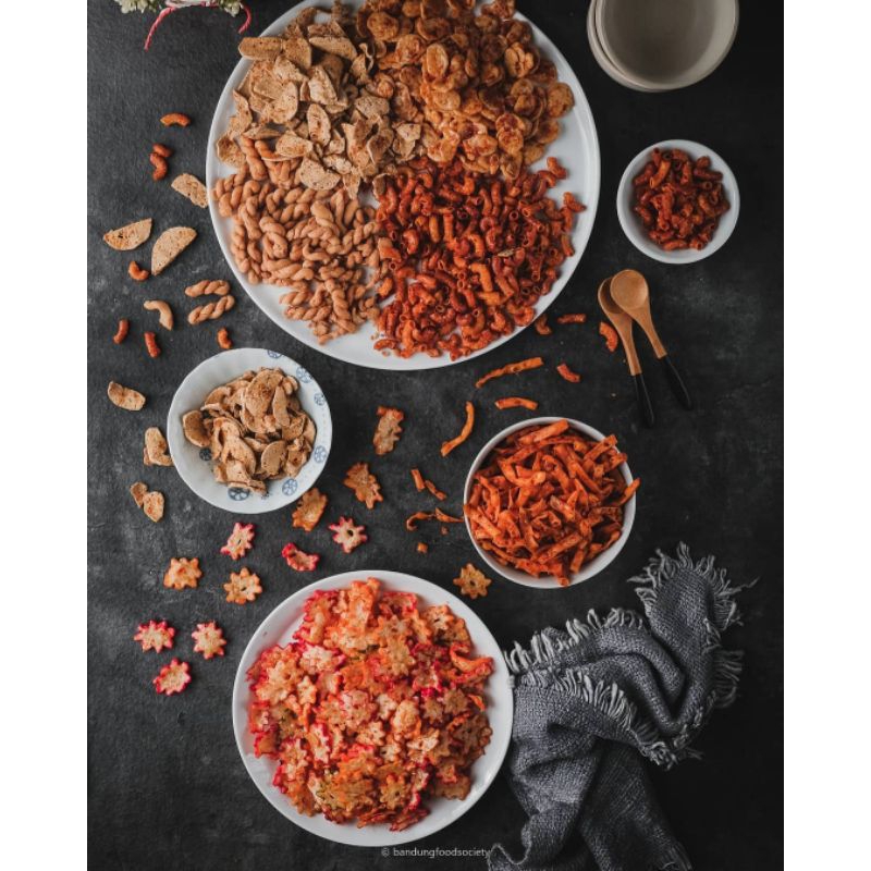 

SEBRING/SEBLAK KERUPUK DAUN JERUK VIRAL/250gram, 500gram, 1kg