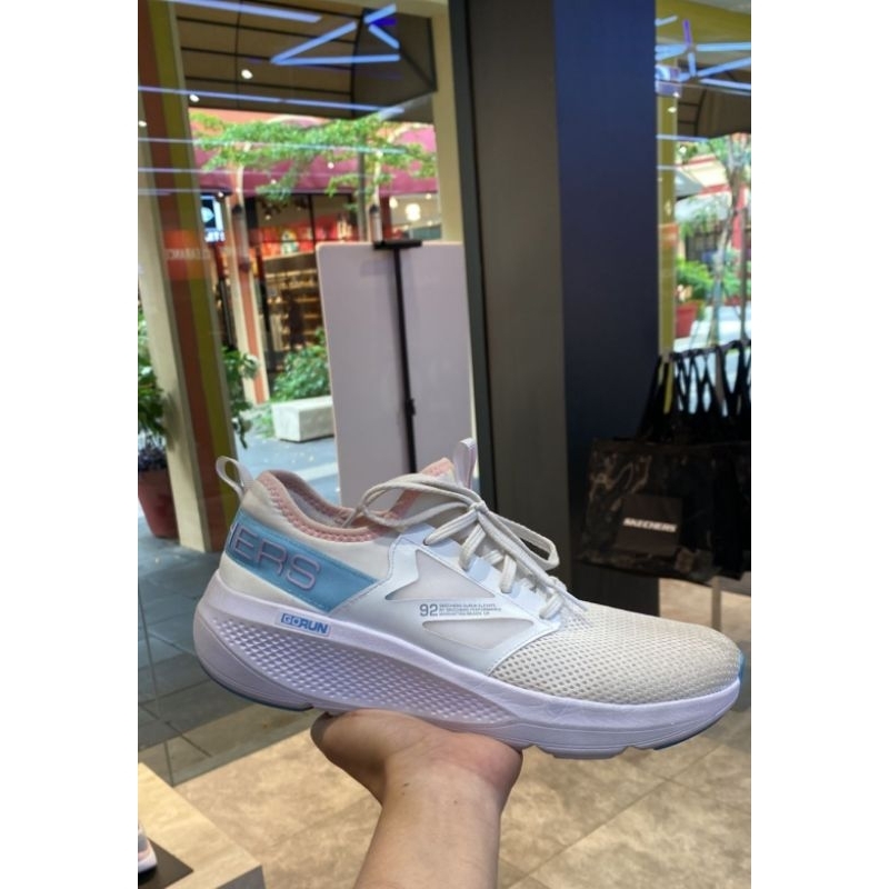 (ORIGINAL PRODUCT)SEPATU SNEAKER SK*CH*RS GO RUN OFF WHITE SZ 36/37/37.5/38