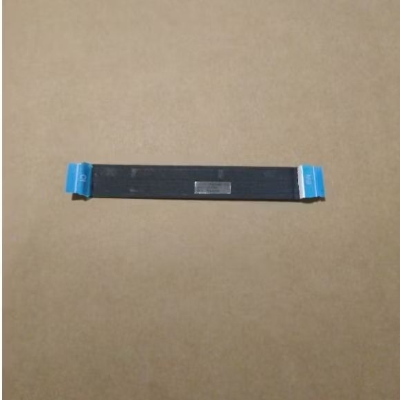 Kabel io Lenovo ideapad 3 14IGL05