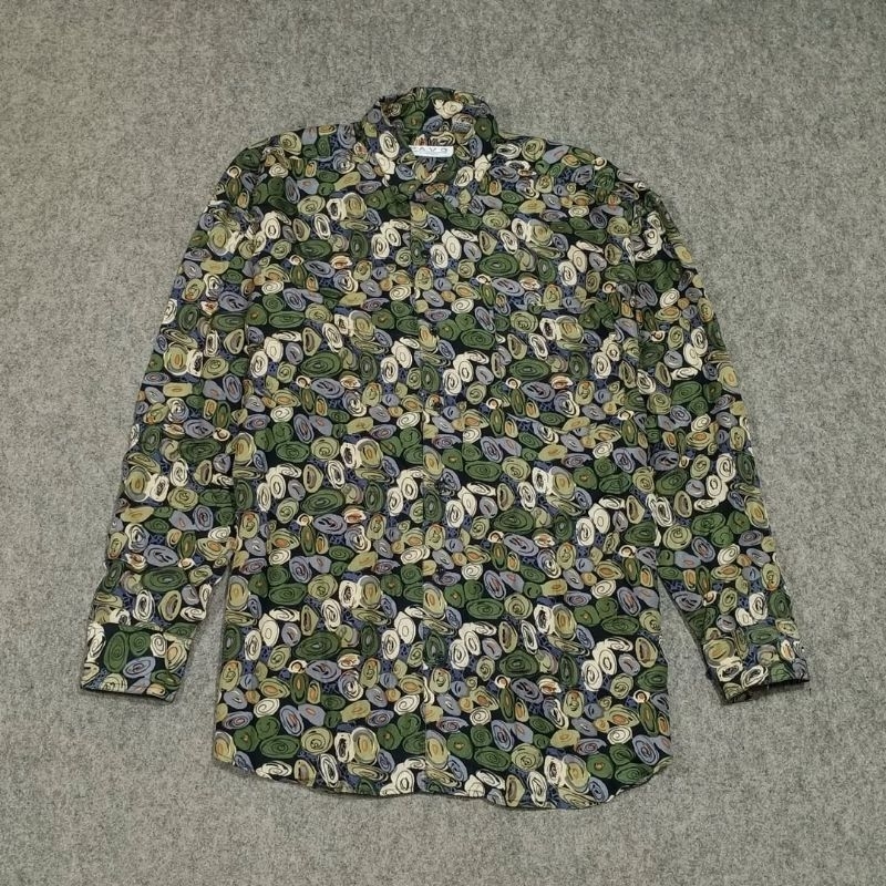 Kemeja motif abstrak pria lengan panjang PAVO size XL second kemeja sutra
