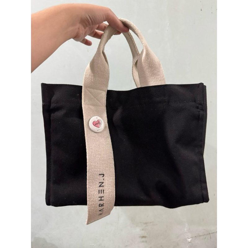 Preloved Marhen J Rico Black