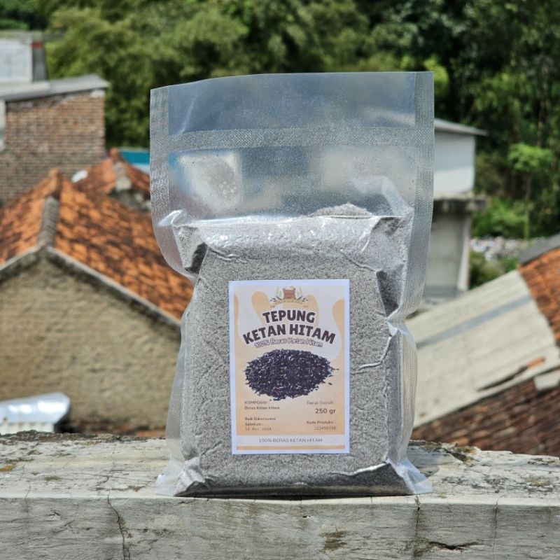 

Tepung Ketan Hitam Kemasan Vacuum 250gr 500gr 1kg 100%Beras Ketan Hitam Murni